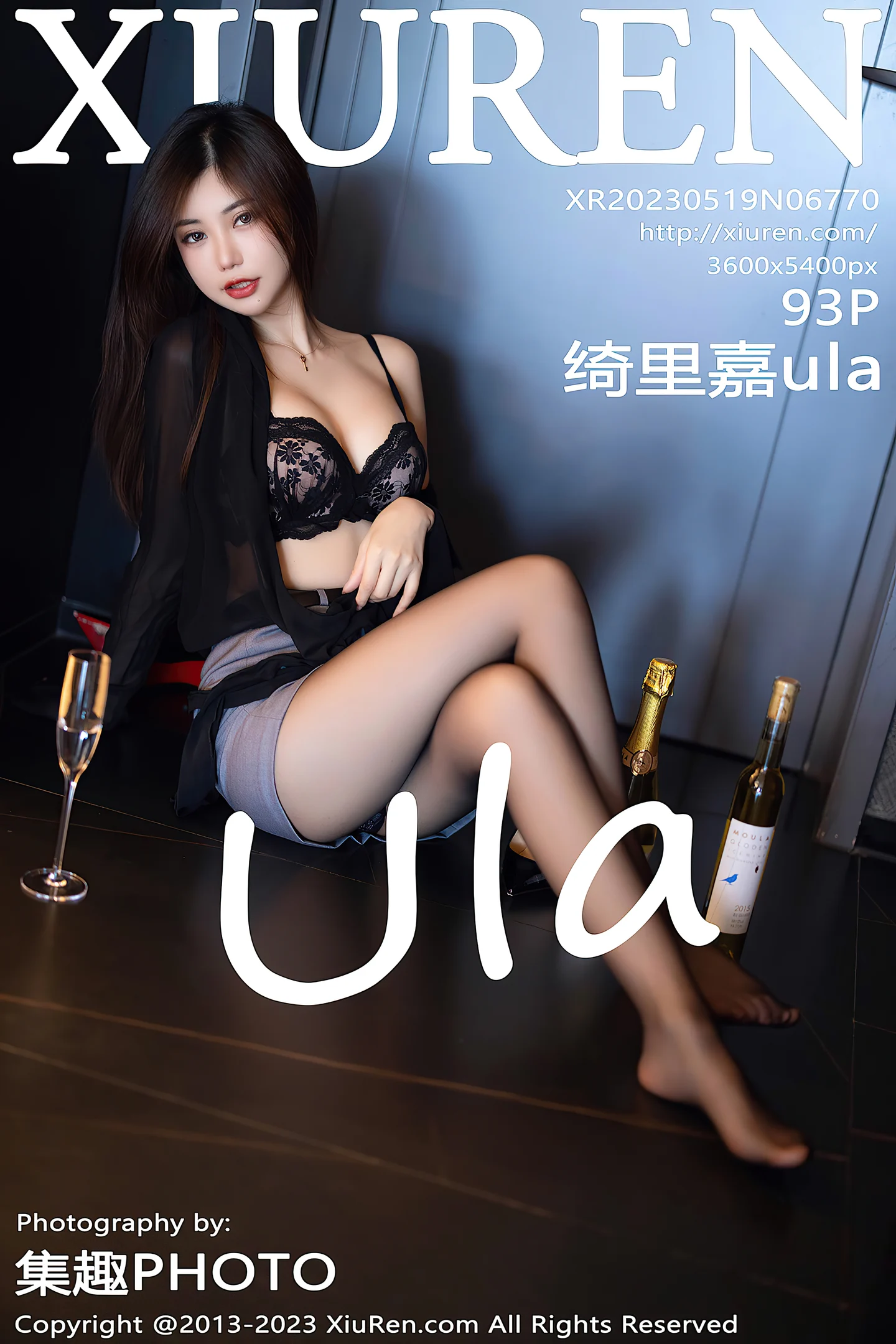 [XiuRen秀人网]2023.05.19 VOL.6770 绮里嘉ula 灰色短裙与黑色蕾丝内衣加黑丝美腿性感私房写真集-秀人网官方网站